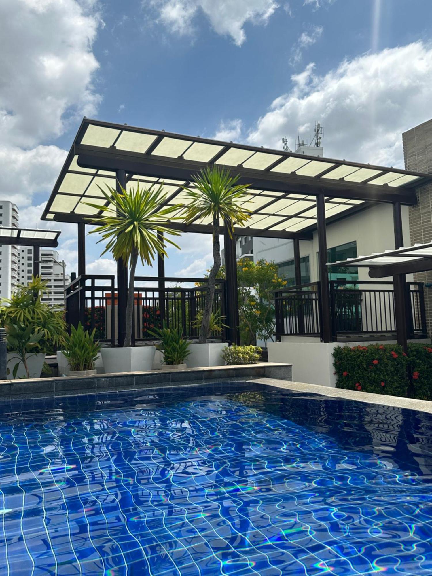 Delightful Condo In Central Location At Sukhumvit 49 Bangkok Exterior foto